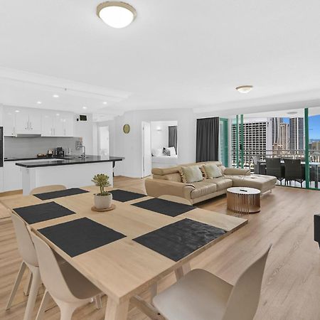 Crown Tower By Serain Residences Gold Coast Exterior foto