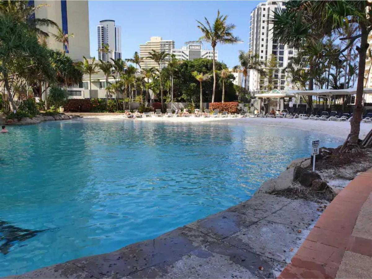 Crown Tower By Serain Residences Gold Coast Exterior foto