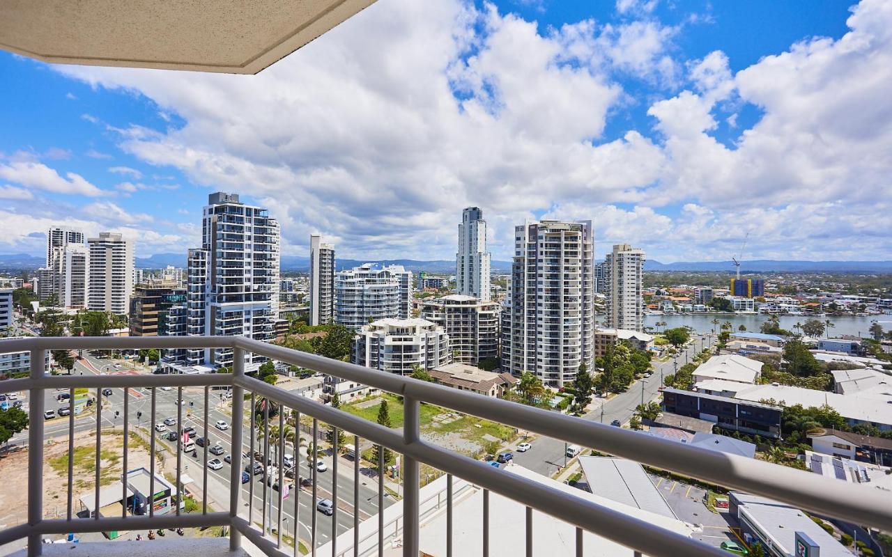 Crown Tower By Serain Residences Gold Coast Exterior foto