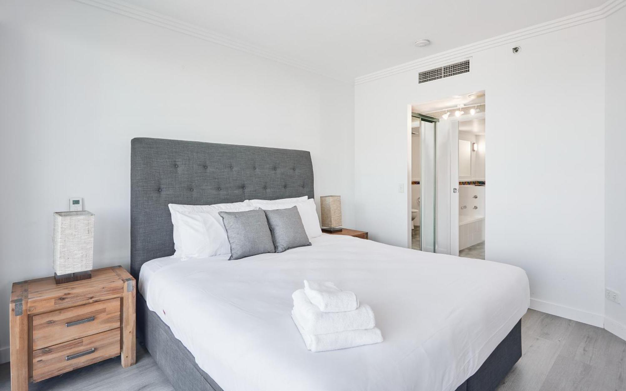 Crown Tower By Serain Residences Gold Coast Exterior foto